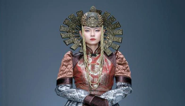 内蒙古艺术学院学子亮相中国国际大学生时装周